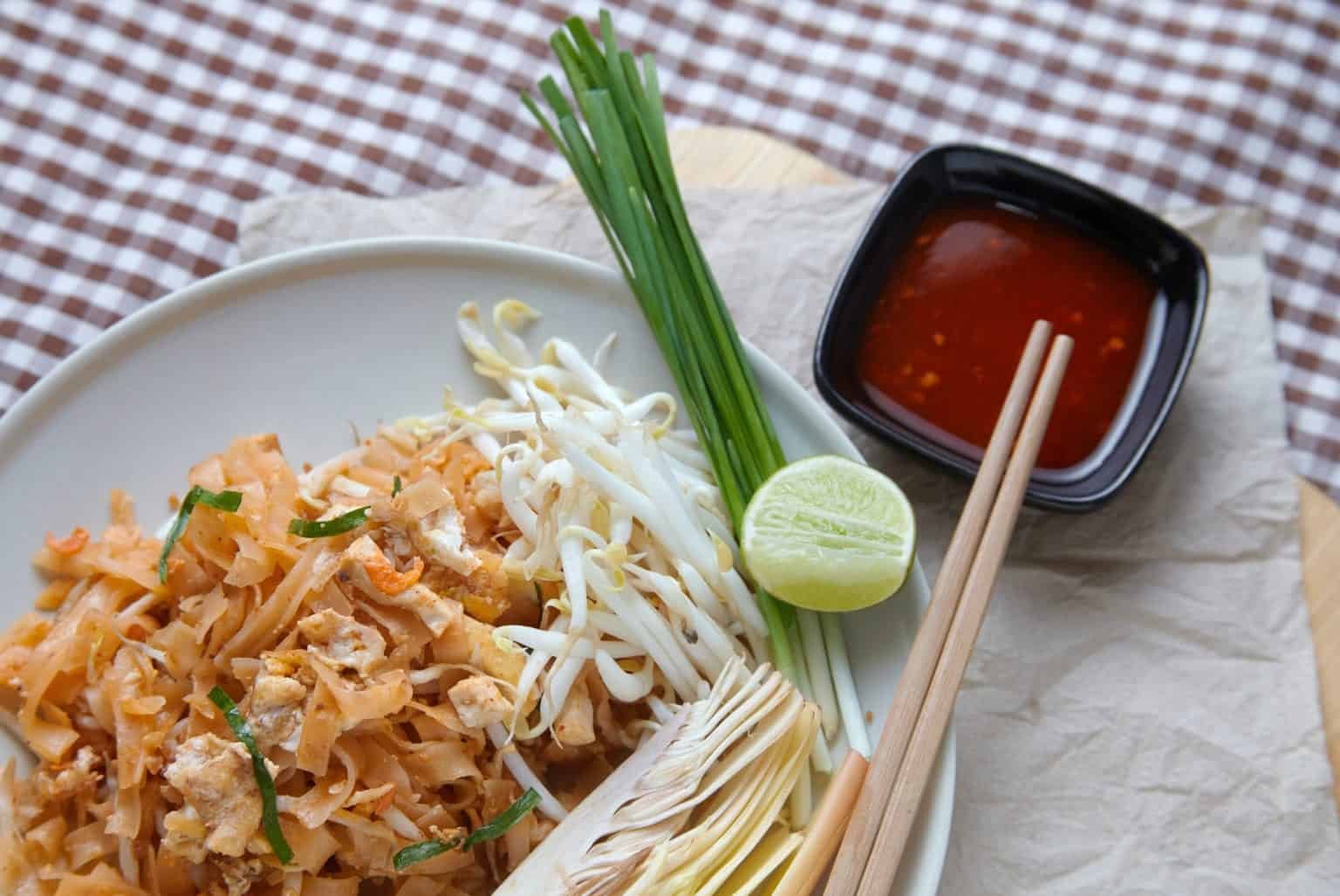 Pad thai