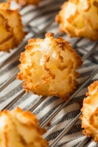 Homemade Baked Coconut Macaroons