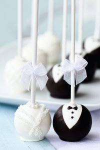 Wedding cake pops