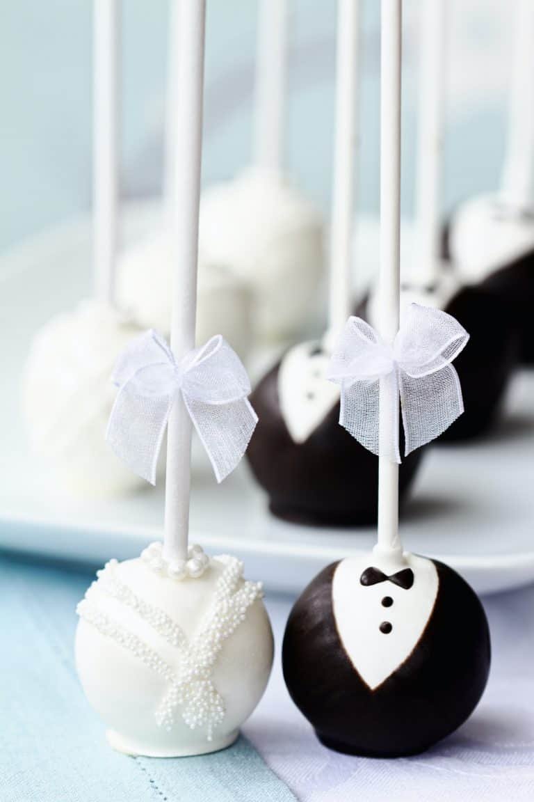 Wedding cake pops